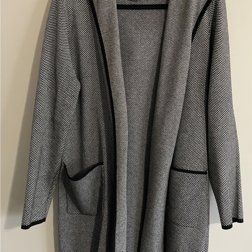 SOLD: Adrienne Vittadini Open Front Cardigan with Black Trim XL
